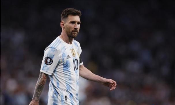 意媒:尤文可能冬窗再次尝试签尼